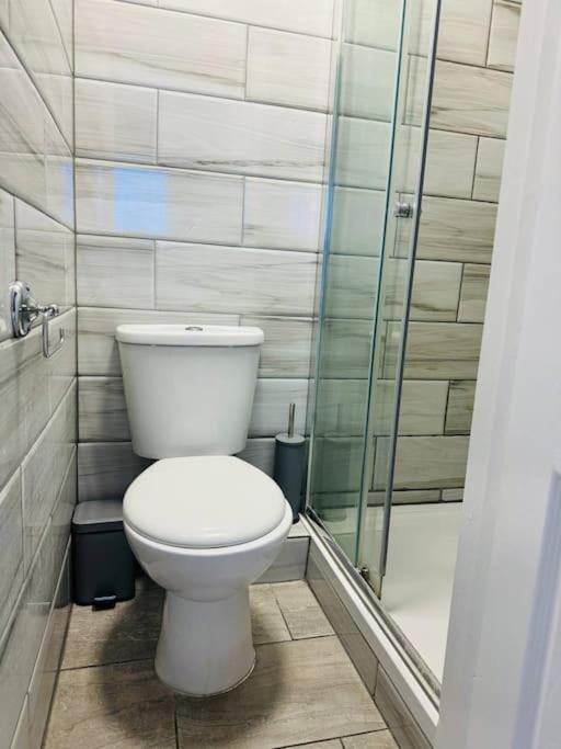 Stylish Two-Story London Retreat Apartment Ngoại thất bức ảnh